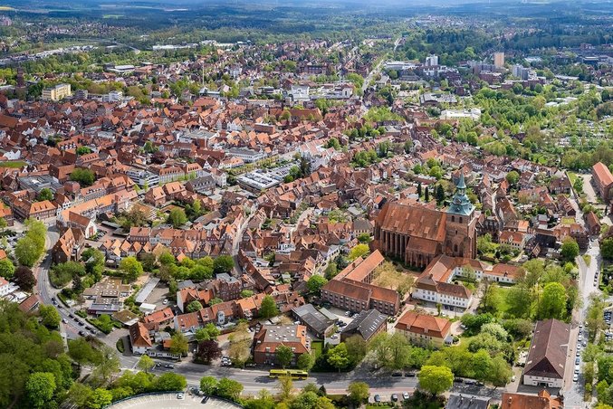 IVU Traffic Technologies AG - MOIN Lüneburg IVU.suite Sistema completo MOIN Mobilitätsinfrastruktur und -betriebs GmbH Distrito de Lüneburg integra el transporte en autobús