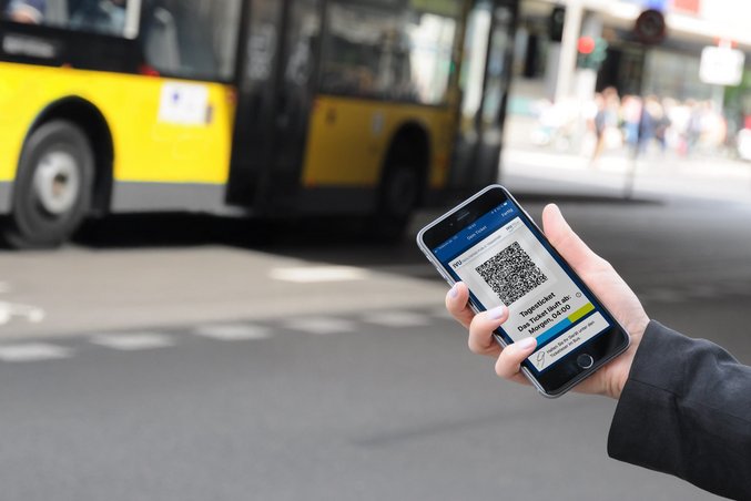 IVU Traffic Technologies AG: interfaz estándar independiente del fabricante para el transporte público HUSST, interfaces abiertas, estándares del sector, digitalización, estándares uniformes, estándares independientes del fabricante